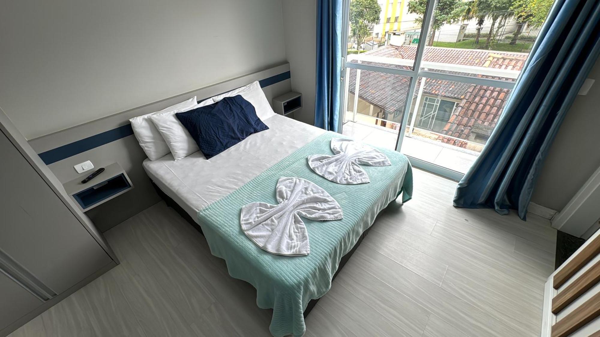 13- Studio Decorado Lindo! Otimo Para Casal!!! Curitiba Ngoại thất bức ảnh